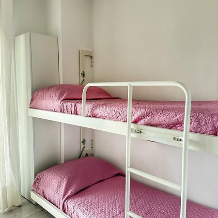 Grazioso Appartamento N 76 A 100Mt Dal Mare Bibione Exterior foto